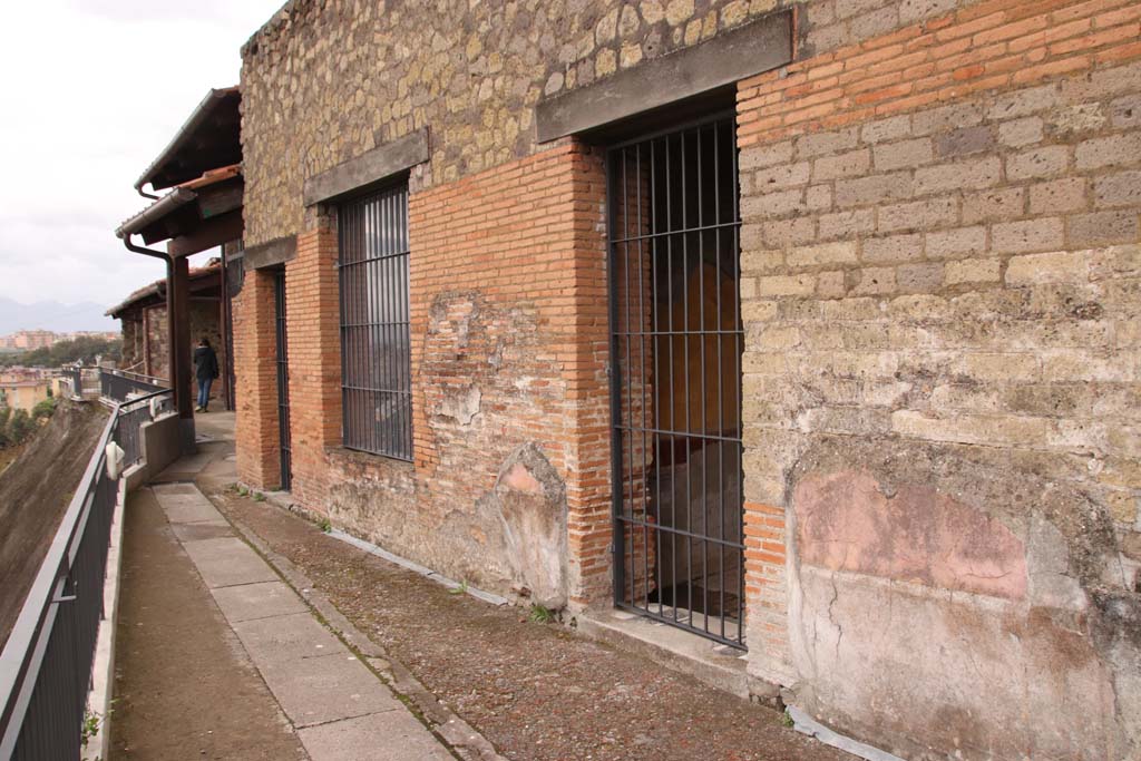 Stabiae, Villa Arianna, October 2020. Room 11, doorway, on right, looking east. Photo courtesy of Klaus Heese.