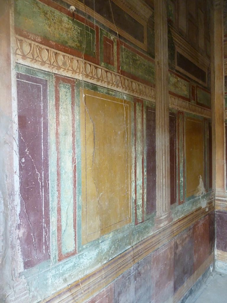 Stabiae, Villa Arianna, June 2019. Room 45, detail from west wall at north end. Photo courtesy of Buzz Ferebee.