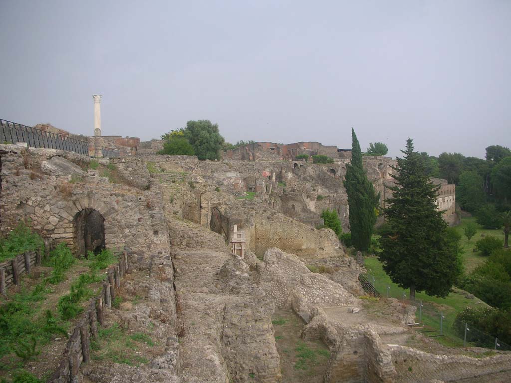 VIII.1.3 Pompeii. May 2010. Looking east from rear of Temple of Venus. Photo courtesy of Ivo van der Graaff.