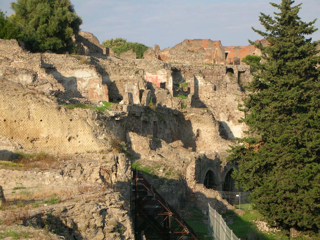 VIII.1.3 Pompeii. May 2010. 
Looking east with detail from rear of Temple of Venus, with VIII.2.1 in centre. Photo courtesy of Ivo van der Graaff.
