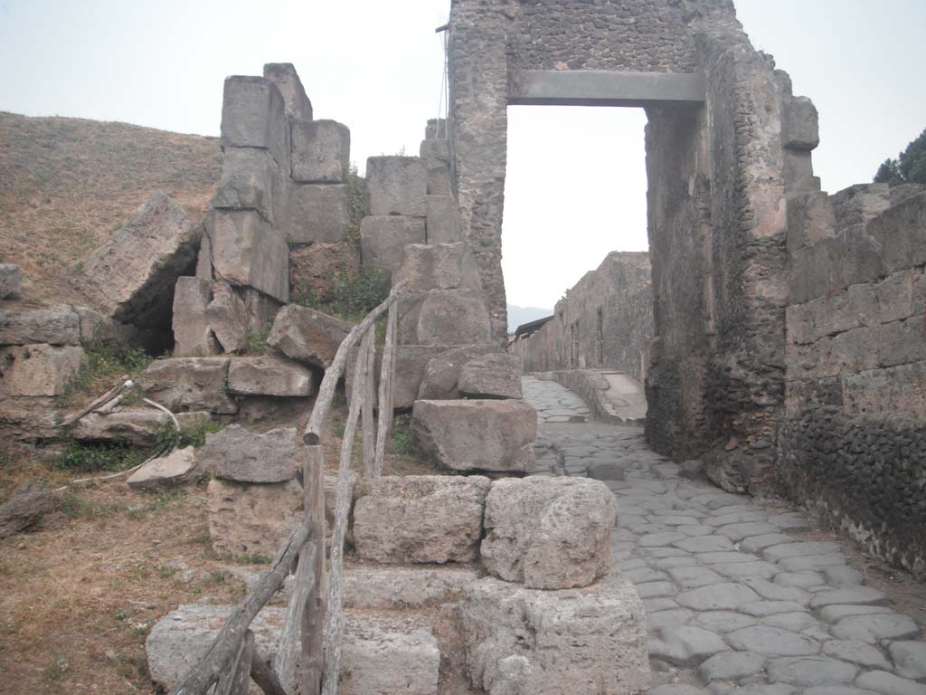 Porta Nocera, Pompeii. May 2011. Looking north on west side of Gate. Photo courtesy of Ivo van der Graaff.