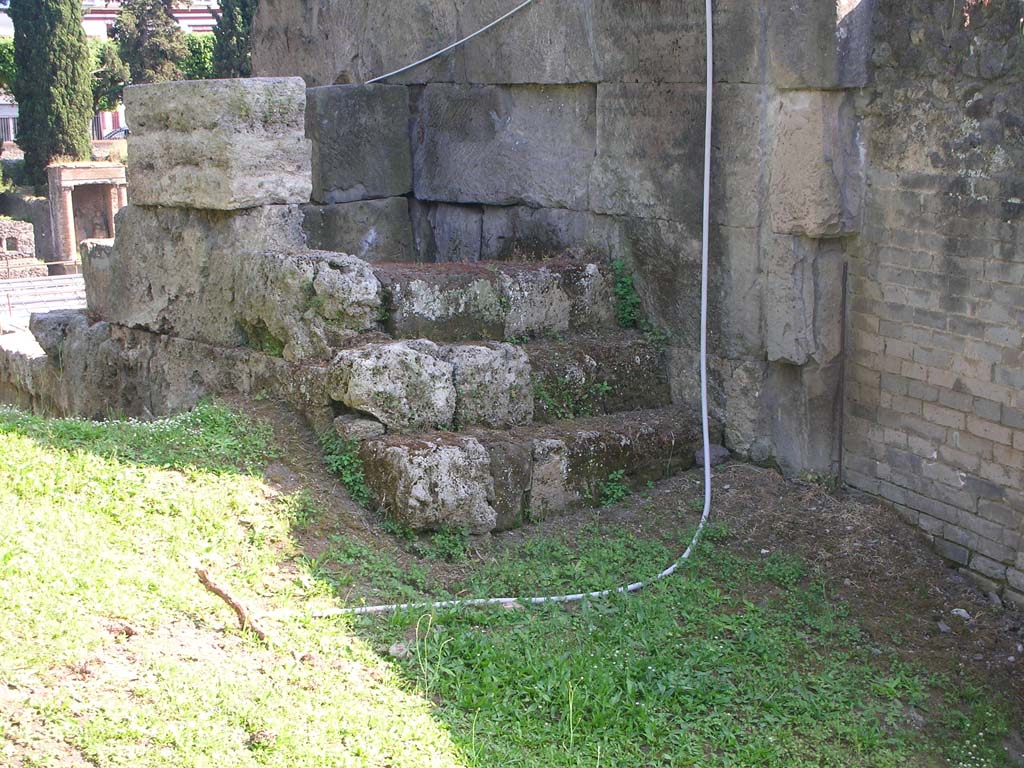 Porta Nocera, Pompeii. May 2010. North end of east side of Gate. Photo courtesy of Ivo van der Graaff.