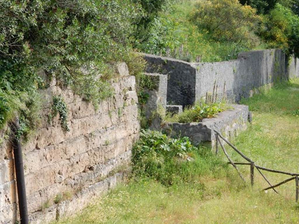 Walls near Tower IV, Pompeii, May 2018. Looking east to Tower IV. Photo courtesy of Buzz Ferebee.